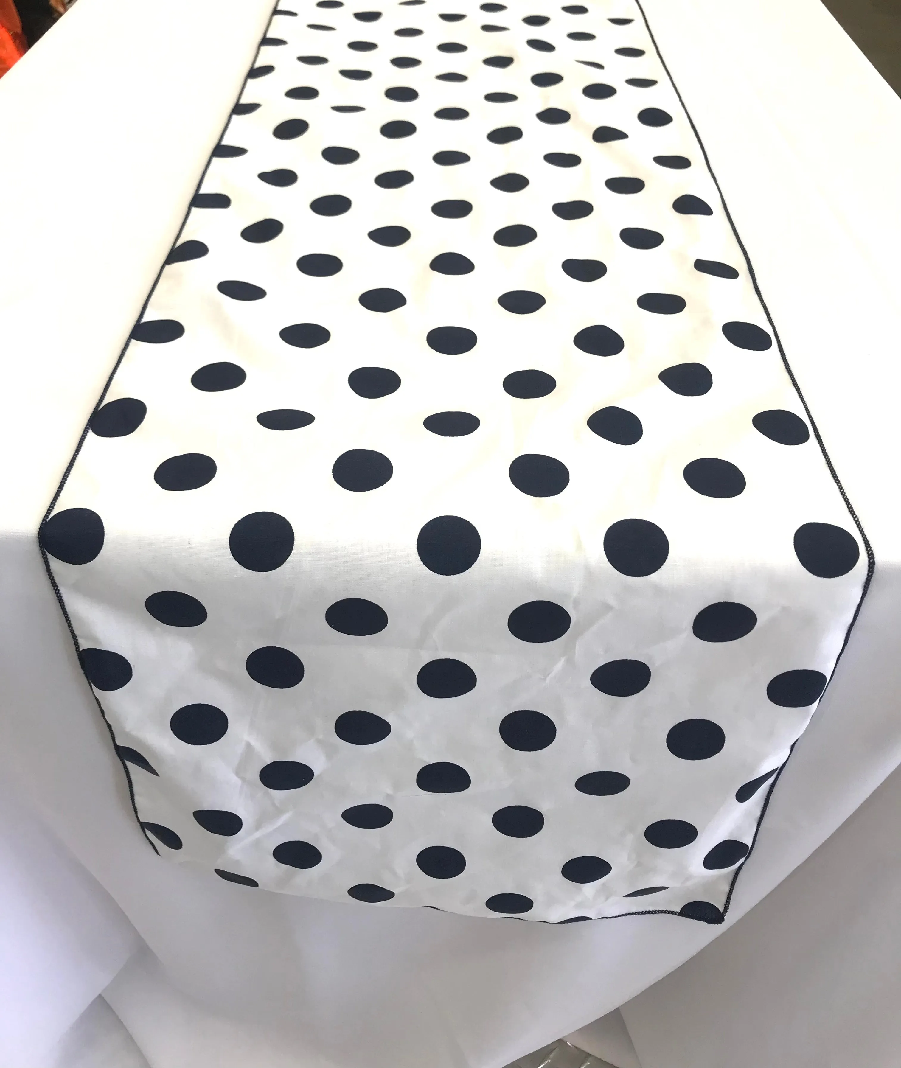 12" Wide x 108" Long, Polka Dot Print Broadcloth Poly Cotton Table Runner