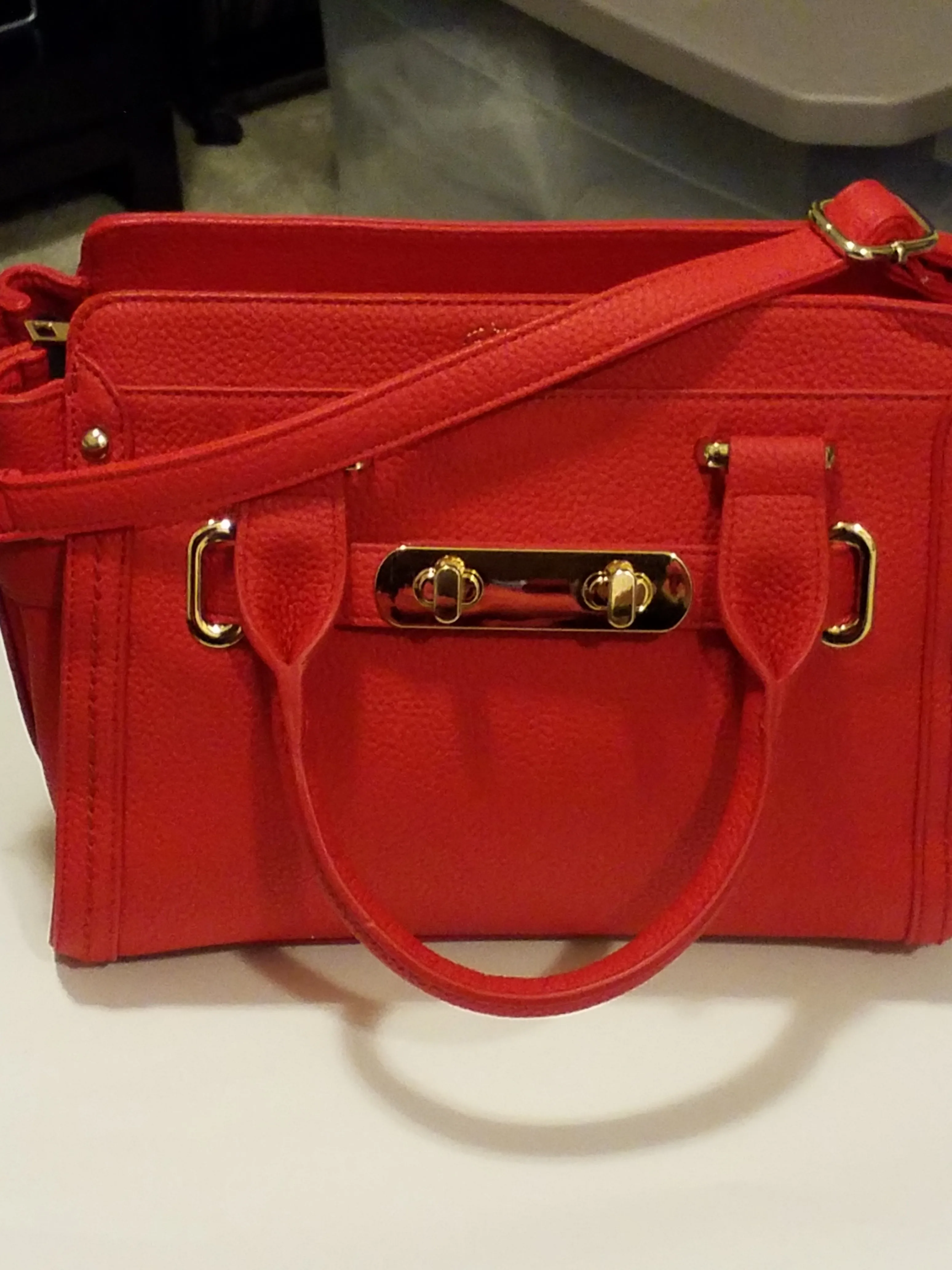 Handbags- Fashion Leather Accessories