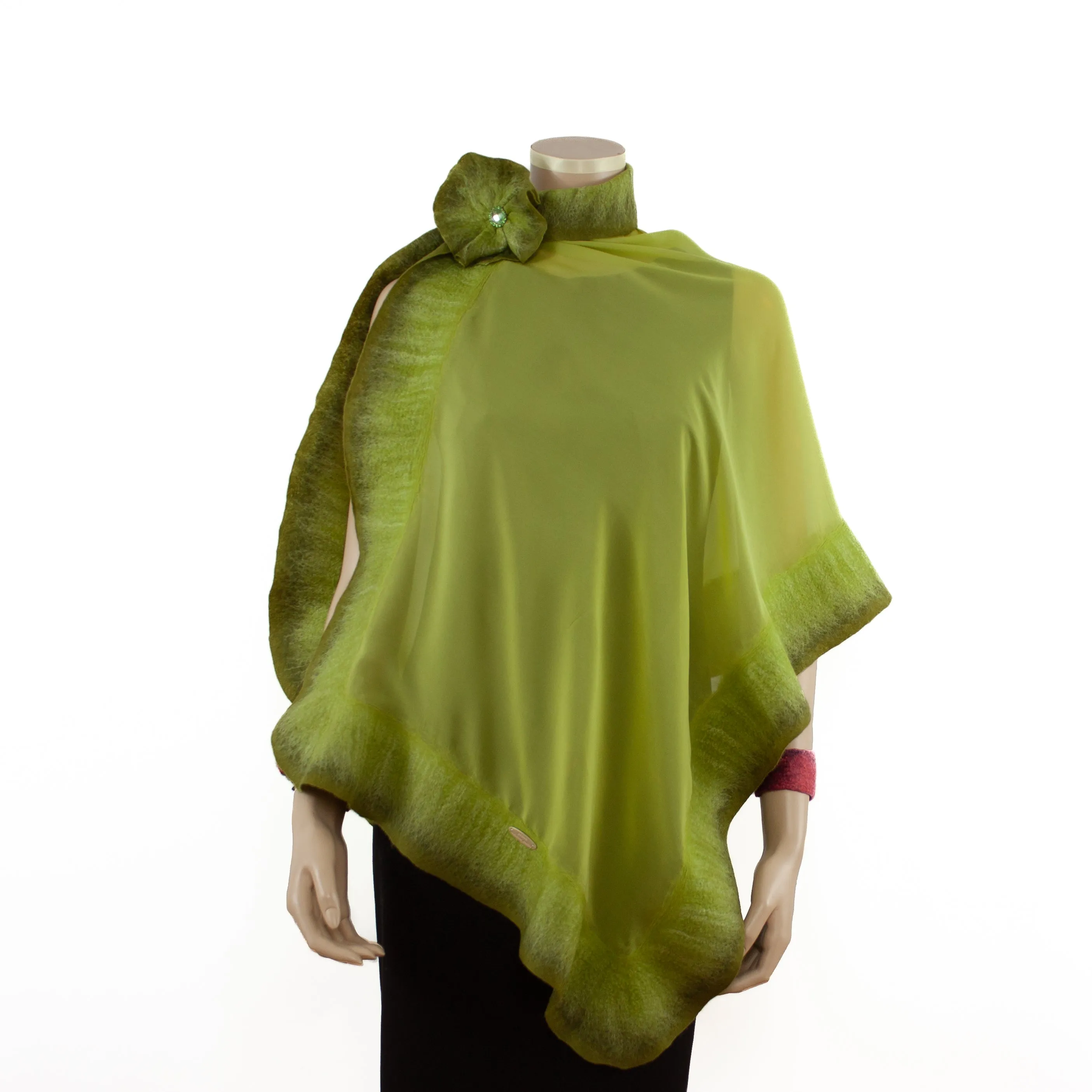 Leaf unicolor silk shawl