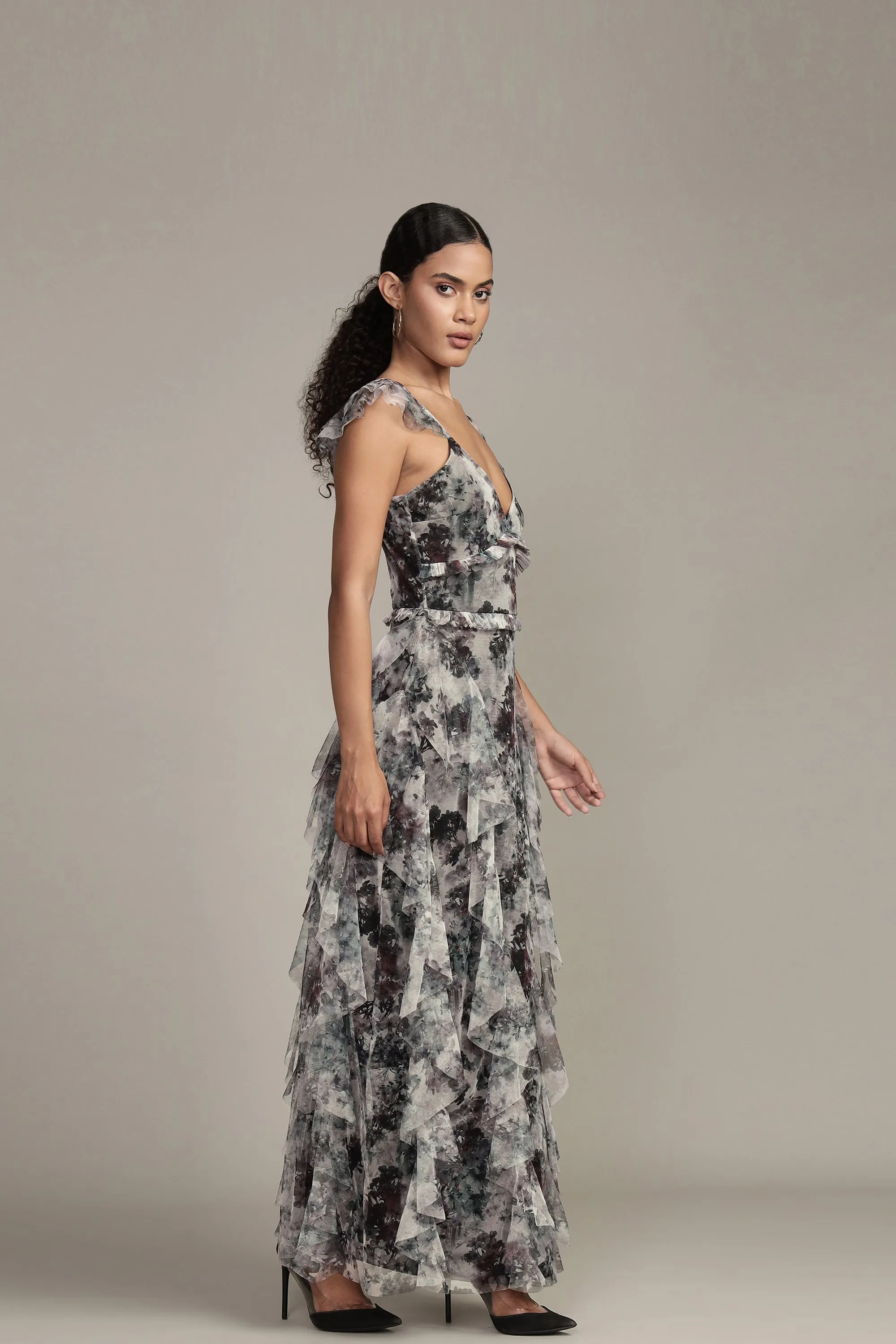 Malin Maxi Dress in Black and White Floral