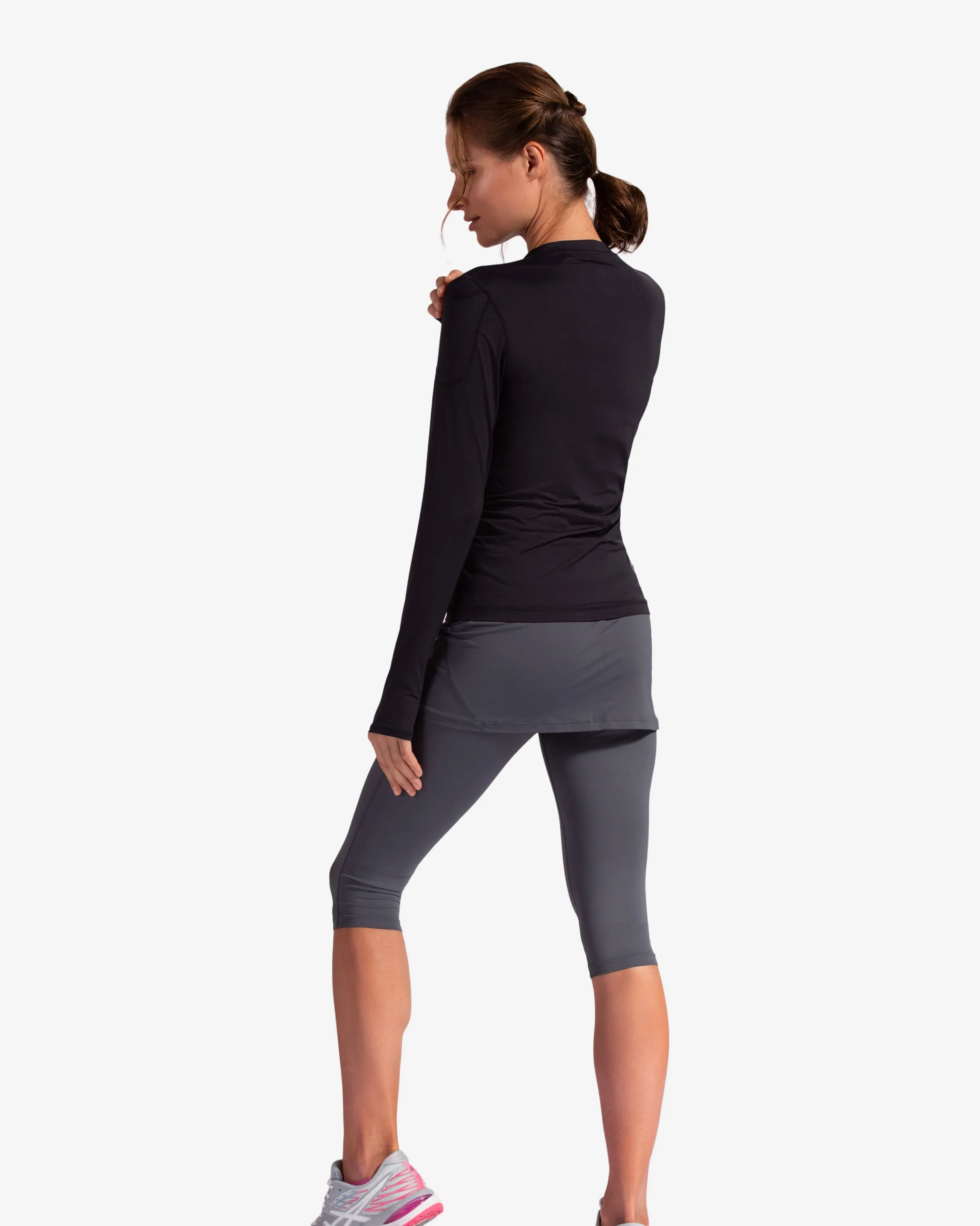 WOMEN'S CAPRI SKORT (6002)